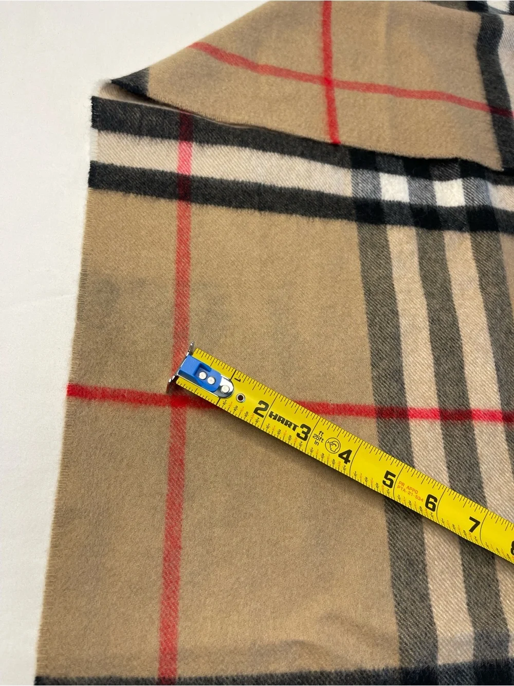 BURBERRY London CHECK CASHMERE 100% SCARF ARCHIVE BEIGE Size 168 X30 CM $470 NWI